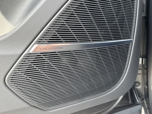 New 2026 Audi SQ8 Premium Plus AWD/4WD image 25