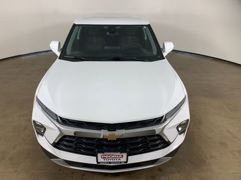 Used 2023 Chevrolet Blazer LT AWD/4WD image 4