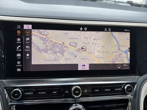 Used 2021 Bentley Flying Spur W12 AWD/4WD image 19