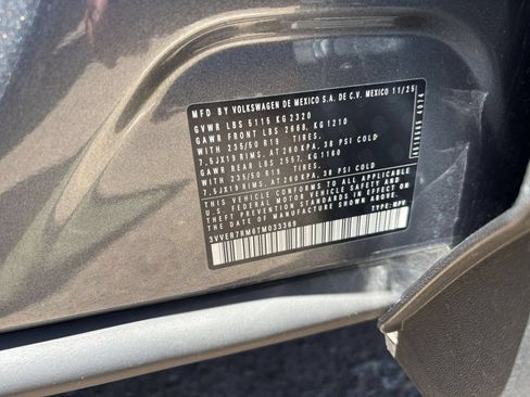 Used 2026 Volkswagen Tiguan SE AWD/4WD image 26