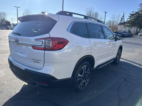 Used 2023 Subaru Ascent Limited w/ Technology Package image 9