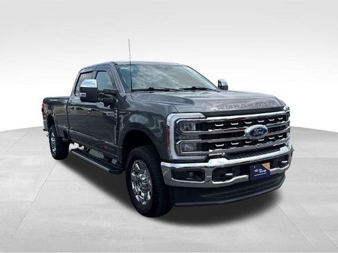 Certified 2024 Ford F250 Lariat w/ Chrome Package AWD/4WD image 5