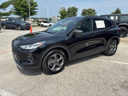 Used 2025 Ford Escape ST-Line FWD image 14