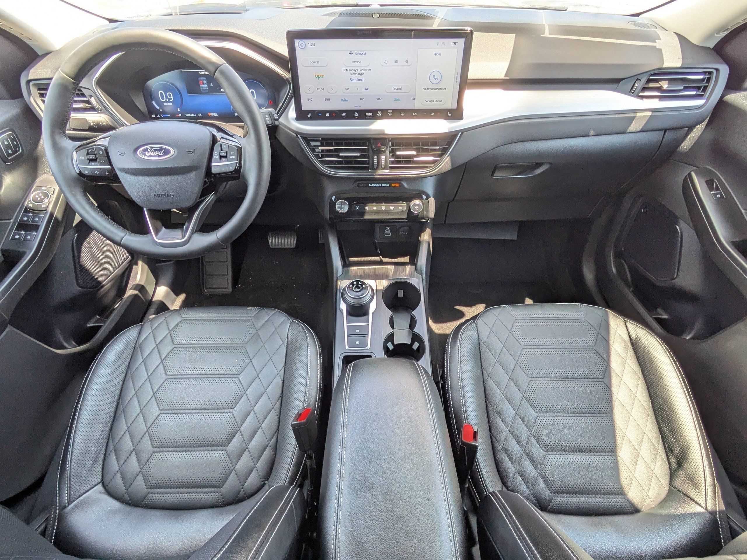 Used 2024 Ford Escape Platinum w/ Premium Technology Package AWD/4WD image 15
