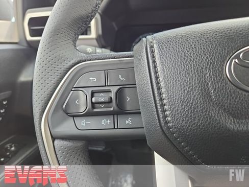 New 2026 Toyota 4Runner TRD Off-Road Premium AWD/4WD image 19