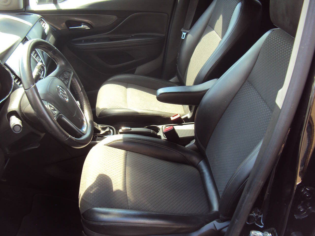 Used 2019 Buick Encore Preferred w/ Safety Package FWD image 7