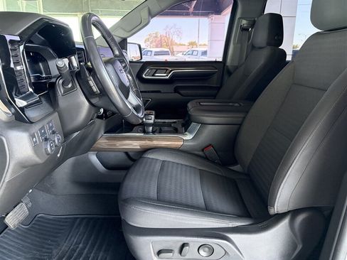 Used 2022 Chevrolet Silverado 1500 RST w/ Convenience Package II AWD/4WD image 11