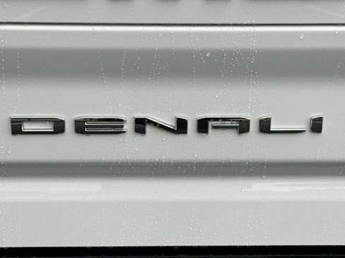 New 2026 GMC Sierra 2500 Denali w/ Denali Reserve Package image 26
