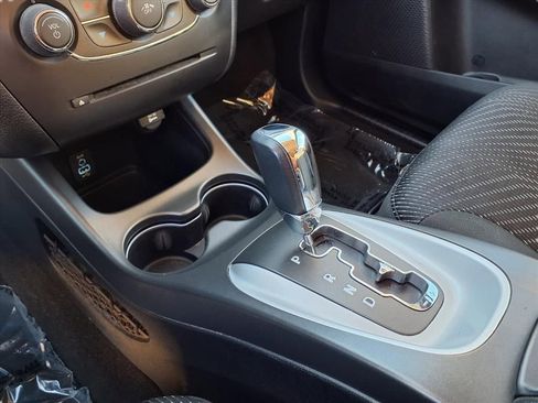 Used 2019 Dodge Journey SE w/ Premium Group image 11