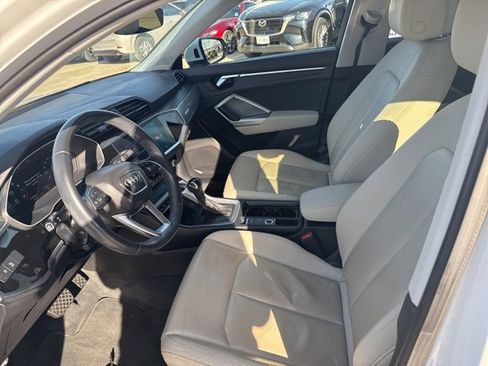 Used 2020 Audi Q3 2.0T Premium Plus image 13