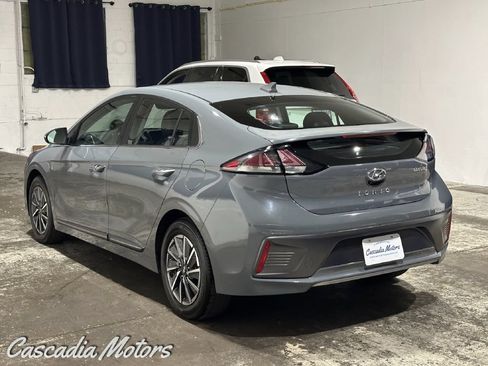 Used 2020 Hyundai Ioniq Limited FWD image 5