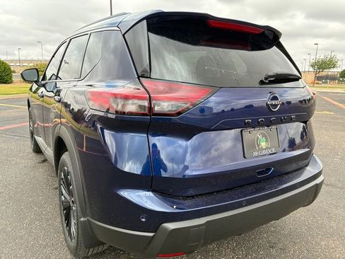 New 2026 Nissan Rogue Dark Armor FWD image 4
