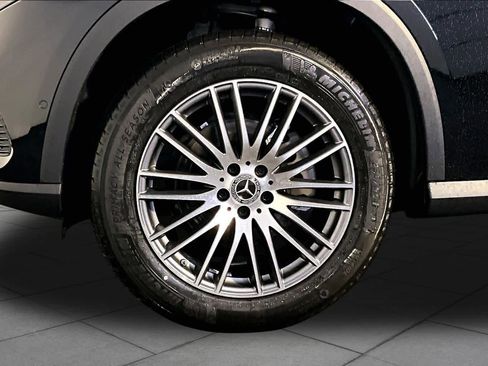 New 2026 Mercedes-Benz GLC 300 4MATIC image 17