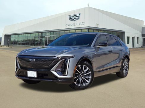 Used 2024 Cadillac Lyriq Sport RWD image 1