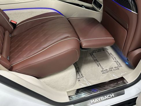 New 2026 Mercedes-Benz Maybach GLS 600 4MATIC image 22