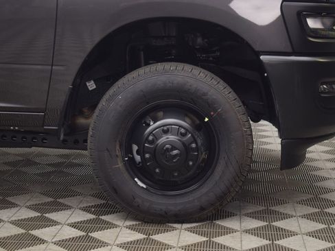 New 2026 RAM 3500 Tradesman image 40