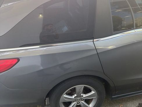 Used 2018 Honda Odyssey EX-L image 8