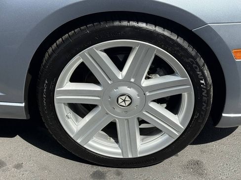 Used 2008 Chrysler Crossfire Limited RWD image 18