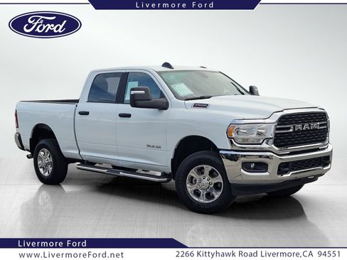 Used 2024 RAM 2500 Big Horn w/ Bed Utility Group image 1
