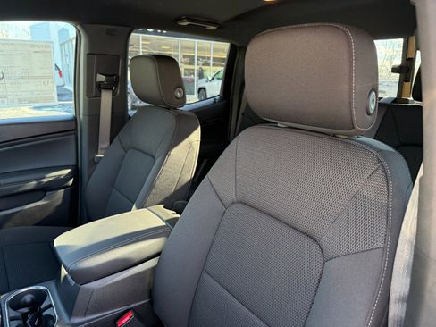 New 2026 GMC Canyon Elevation w/ LPO, Sports Bar Package image 14