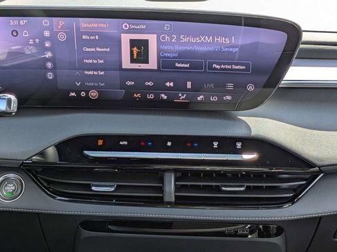 New 2026 Buick Enclave Sport Touring w/ Power Package FWD image 22