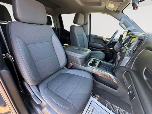 Certified 2022 Chevrolet Silverado 1500 RST w/ Z71 Off-Road Package image 26