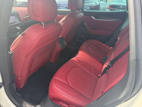 Used 2022 Maserati Levante Modena image 38