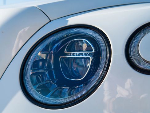 Used 2020 Bentley Bentayga Speed image 19