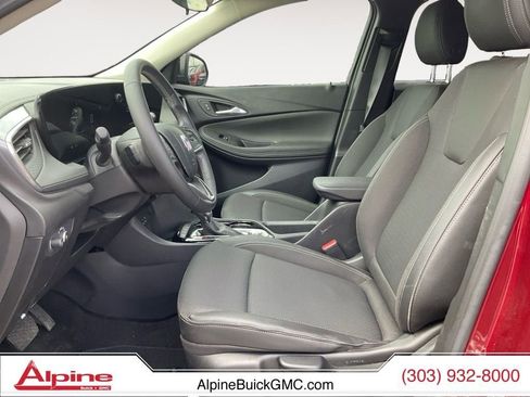 Used 2024 Buick Encore GX Preferred image 9