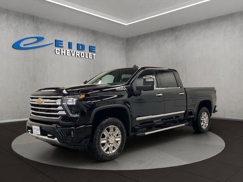 New 2026 Chevrolet Silverado 2500 High Country w/ Max Trailering Package AWD/4WD image 7