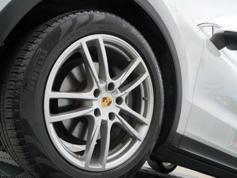 Used 2020 Porsche Cayenne AWD/4WD image 89