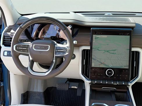 New 2026 GMC Acadia Denali w/ Super Cruise Package image 26