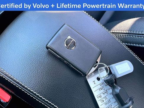 Certified 2025 Volvo XC40 B5 Plus image 13