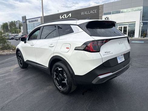 New 2026 Kia Sportage EX AWD/4WD image 3