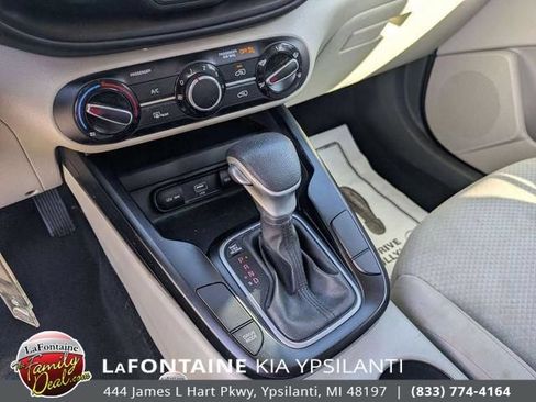 Used 2020 Kia Soul LX FWD image 22
