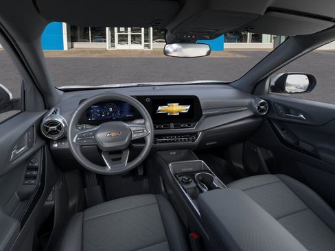 New 2026 Chevrolet Equinox LT w/ Convenience Package II image 17