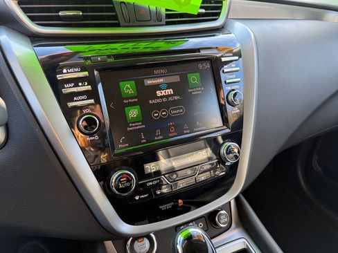 Used 2020 Nissan Murano SL image 16