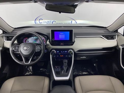 Used 2025 Toyota RAV4 XLE w/ Convenience Package image 12