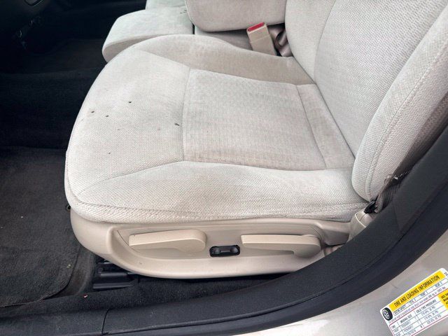 Used 2012 Chevrolet Impala LT FWD image 16