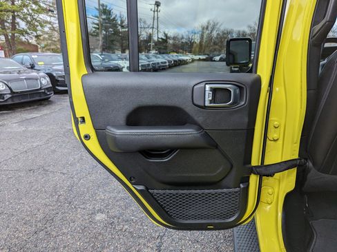 Used 2023 Jeep Wrangler Unlimited Sahara w/ Cold Weather Group AWD/4WD image 37