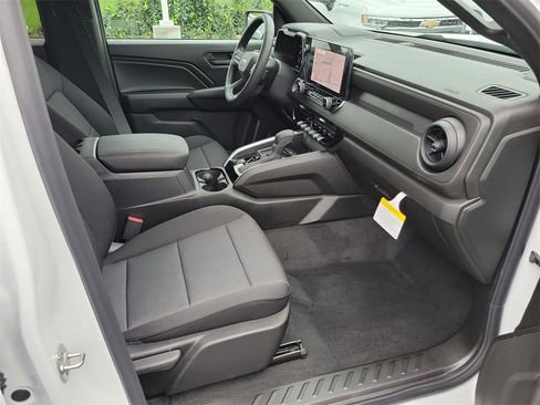 New 2026 Chevrolet Colorado W/T image 13