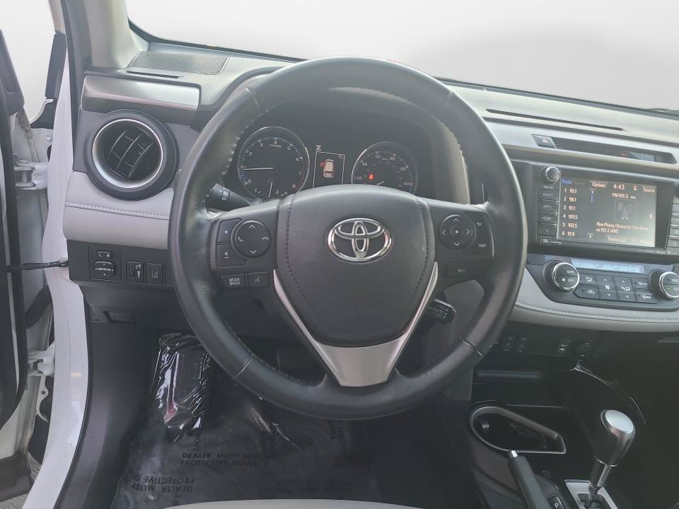 Used 2018 Toyota RAV4 Limited w/ Advanced Technology Package AWD/4WD image 13