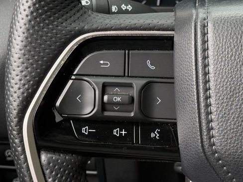 Used 2023 Toyota Tundra Limited AWD/4WD image 15