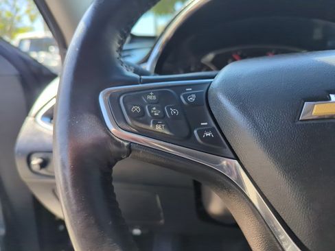 Used 2017 Chevrolet Malibu Premier w/ Premier Sun and Wheel Package FWD image 17