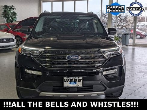Used 2022 Ford Explorer XLT w/ Equipment Group 202A image 3