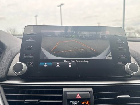 Used 2022 Honda Accord LX image 21
