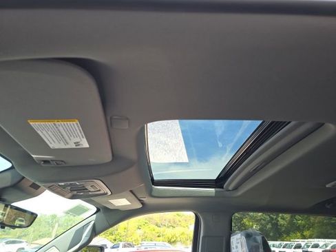 New 2026 GMC Sierra 2500 Denali w/ Denali Reserve Package image 9