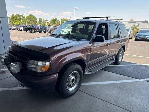 Used 1997 Ford Explorer Limited AWD/4WD image 2