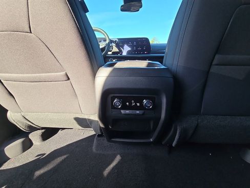 New 2026 Chevrolet Traverse LT w/ Midnight/Sport Edition image 58