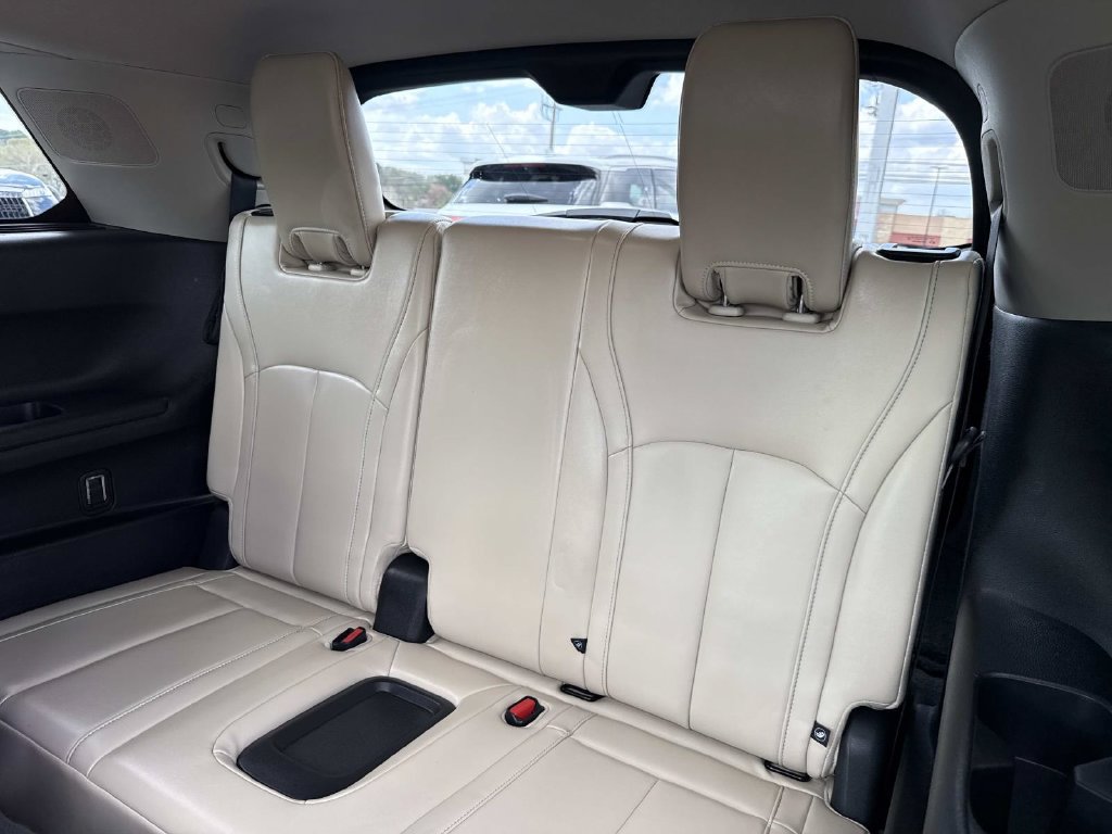 Certified 2023 INFINITI QX60 Sensory w/ Vision Package AWD/4WD image 19